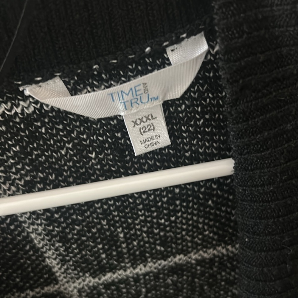 Time and Tru Long Black and White Cardigan with Tie Size XXXL - Picture 3 of 4